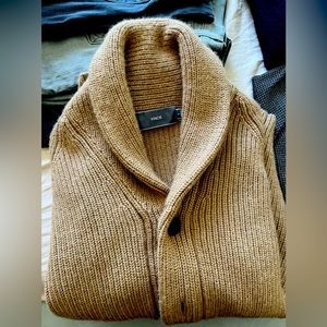 NWOT Vince lambswool cardigan size small.